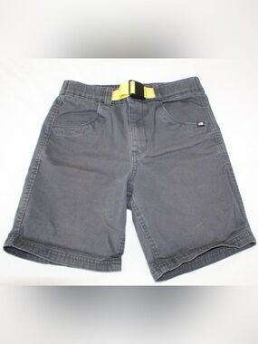 The North Face Size Medium Gray Kids' Shorts with Yellow Web Shorts Belt